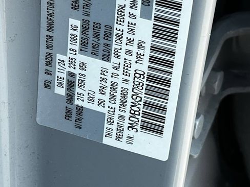 Used 2025 MAZDA CX-30 AWD 2.5 S w/ Preferred Package image 33