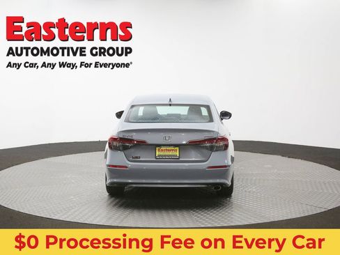 Used 2025 Honda Civic Sport image 35