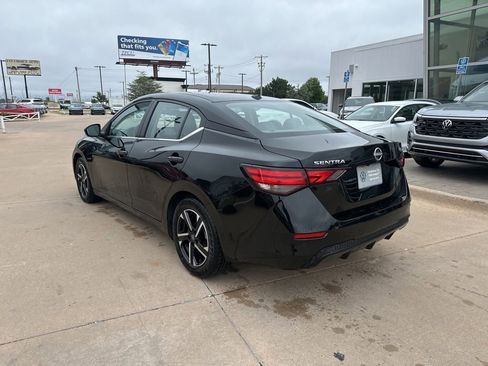 Used 2024 Nissan Sentra SV FWD image 7