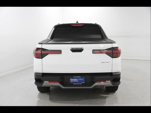 Certified 2025 Hyundai Santa Cruz Limited AWD/4WD image 22