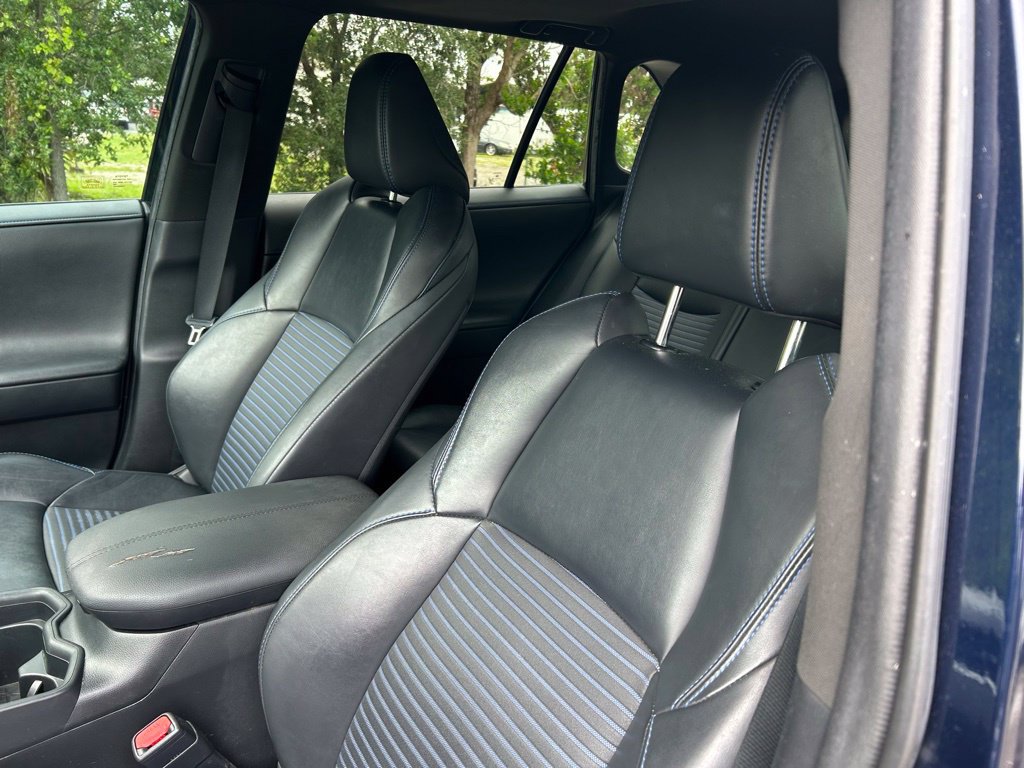 Used 2020 Toyota RAV4 XSE w/ XSE Grade Weather Package AWD/4WD image 20