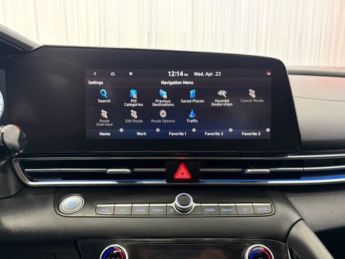 Used 2023 Hyundai Elantra Limited FWD image 28