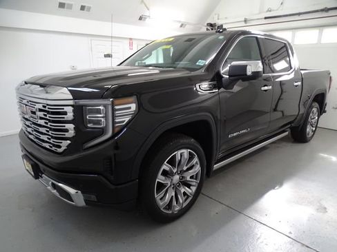 Used 2024 GMC Sierra 1500 Denali w/ Denali Reserve Package AWD/4WD image 20
