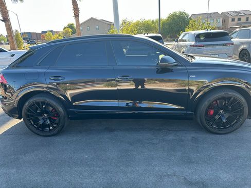 Used 2021 Audi Q8 Premium Plus w/ Premium Plus Package AWD/4WD image 3