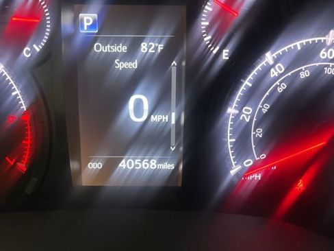 Used 2022 Toyota 4Runner SR5 Premium w/ Moonroof Package image 15