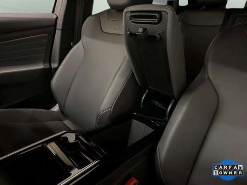 Used 2023 Volkswagen ID.4 Pro S Plus image 65