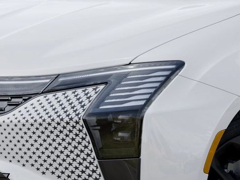 New 2027 Chrysler Pacifica Select FWD image 6