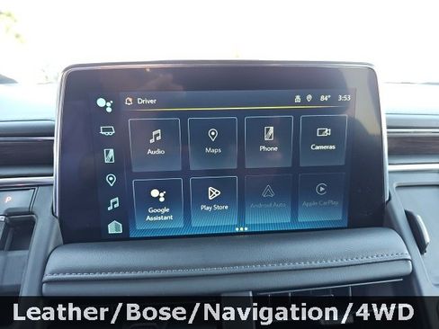 Used 2023 Chevrolet Suburban LT image 24