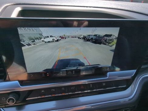 Used 2024 Chevrolet Silverado 1500 High Country image 34