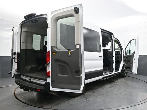 Used 2022 Ford Transit 350 XLT image 45