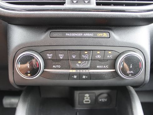 Used 2025 Ford Escape ST-Line FWD image 45