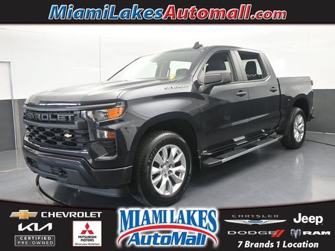 Used 2022 Chevrolet Silverado 1500 Custom RWD image 1