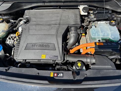 Used 2017 Kia Niro image 12