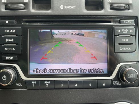 Used 2016 Nissan Leaf S w/ Charger Package FWD image 21