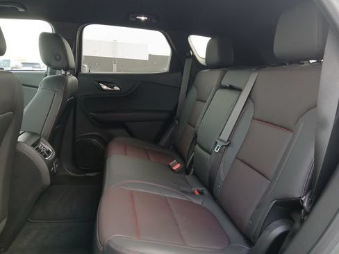 Used 2024 Chevrolet Blazer RS FWD image 13