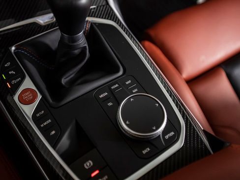 Used 2025 BMW M4 Coupe w/ Executive Package image 37