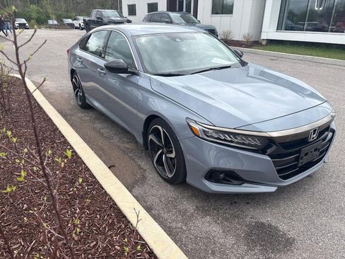 Used 2021 Honda Accord Sport Special Edition image 4