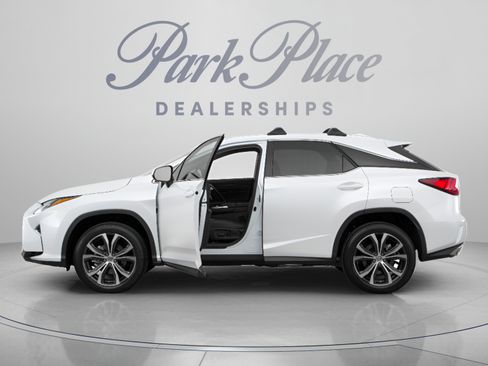 Used 2017 Lexus RX 350 FWD w/ Premium Package image 2