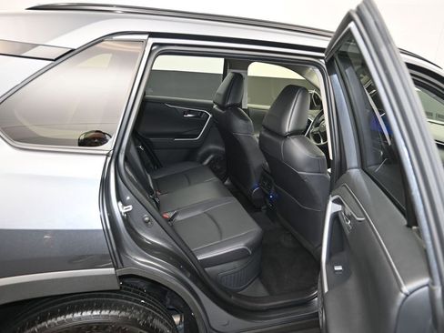 Used 2023 Toyota RAV4 Limited image 10