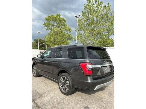 Certified 2021 Ford Expedition Platinum RWD image 4