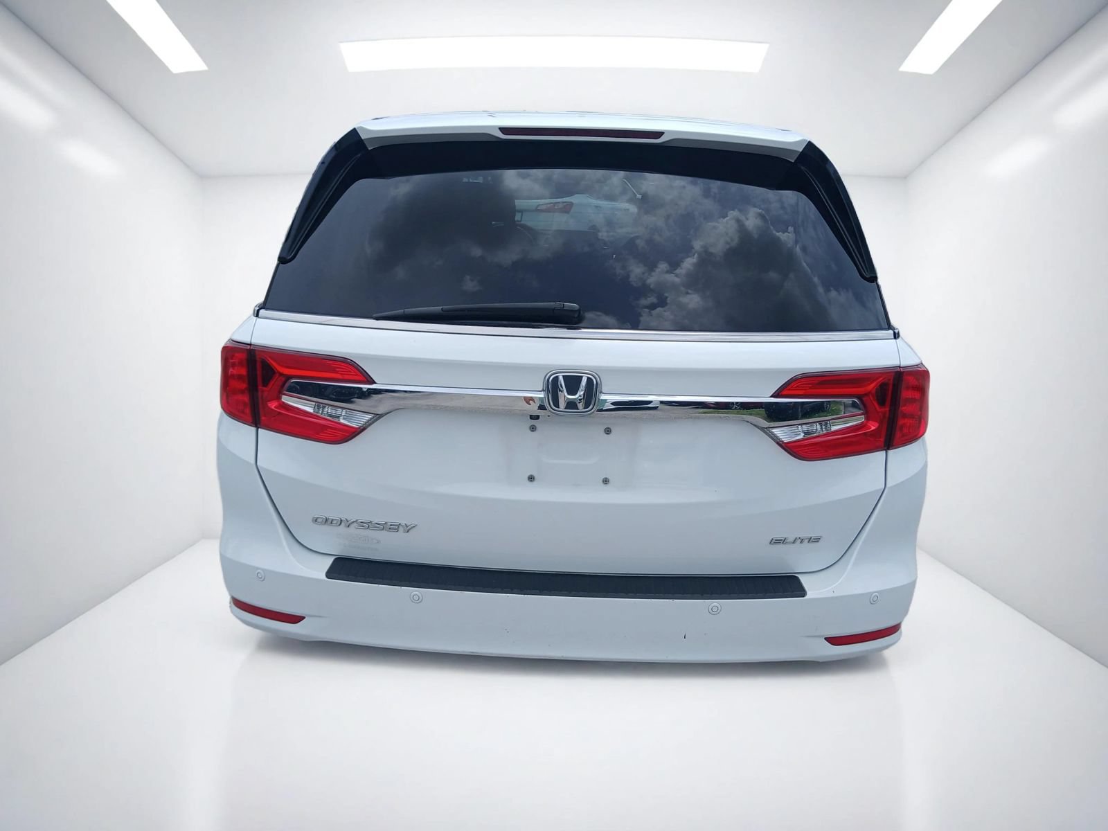 Used 2020 Honda Odyssey Elite image 6