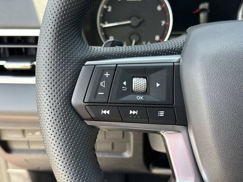 New 2026 Mitsubishi Outlander LE FWD image 39