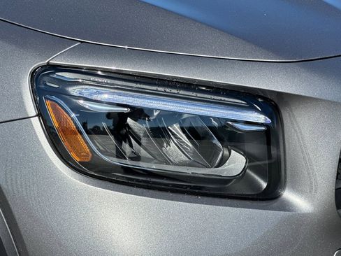 New 2026 Mercedes-Benz GLB 35 AMG 4MATIC image 10