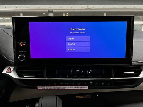 New 2026 Toyota Sienna Limited image 30