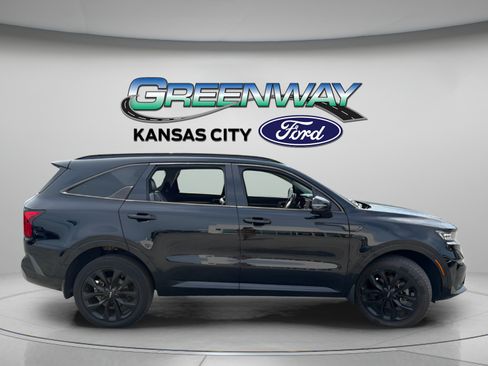 Used 2022 Kia Sorento SX AWD/4WD image 9