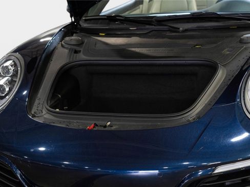 Used 2019 Porsche 911 Carrera image 37