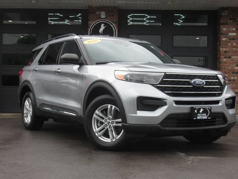 Used 2020 Ford Explorer XLT w/ Comfort Package AWD/4WD image 1