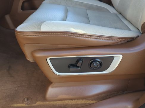 Used 2021 RAM 1500 Laramie image 14