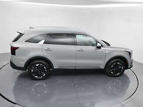 Certified 2026 Kia Sorento S AWD/4WD image 49