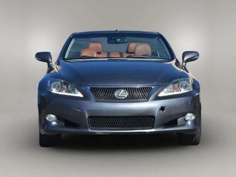 Used 2014 Lexus IS 250C w/ Luxury Package image 3