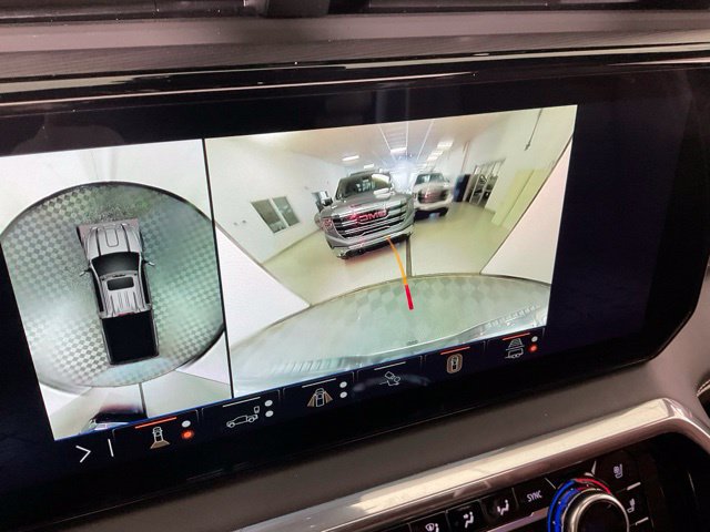 Used 2025 GMC Sierra 2500 Denali Ultimate w/ Max Trailering Package AWD/4WD image 12