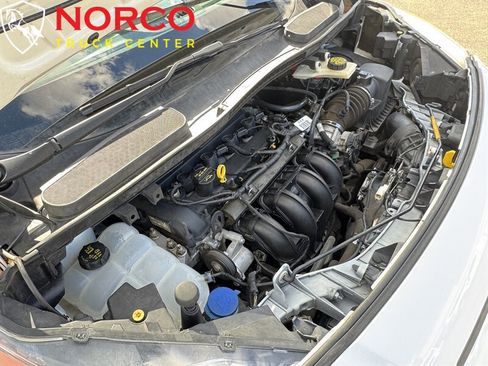 Used 2016 Ford Transit Connect XL image 30