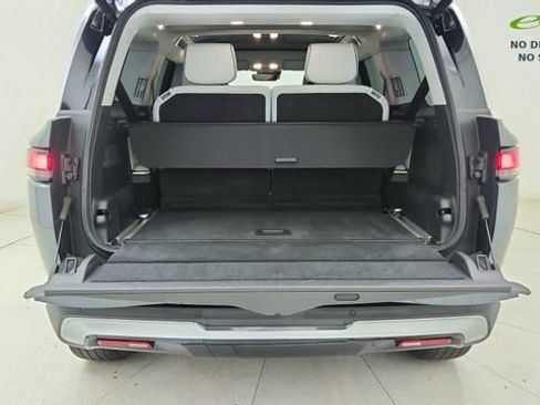Used 2024 Rivian R1S Adventure AWD/4WD image 13