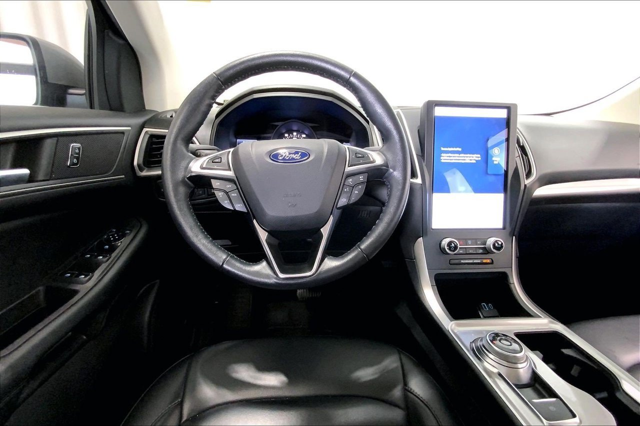 Used 2023 Ford Edge SEL w/ Convenience Package AWD/4WD image 14