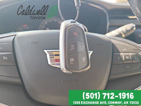 Used 2018 Cadillac XT5 Luxury w/ Driver Awareness Package image 31