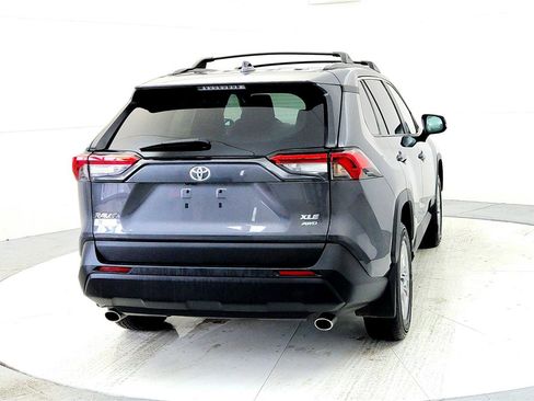 Used 2023 Toyota RAV4 XLE w/ Convenience Package image 5