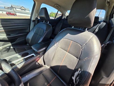 Used 2019 Nissan Altima 2.5 SR FWD image 9