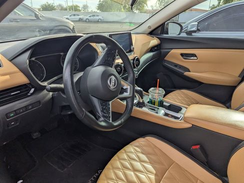 Used 2024 Nissan Sentra SV w/ SV Premium Package FWD image 8