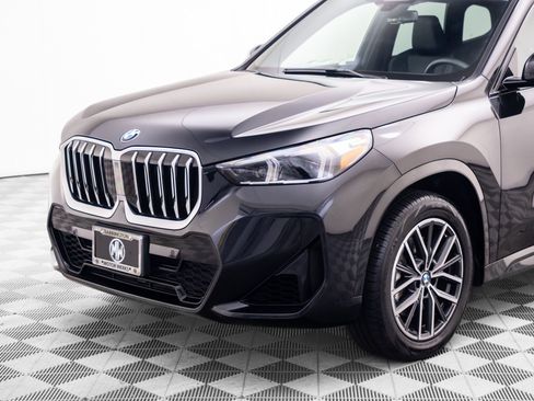 Used 2024 BMW X1 xDrive28i w/ M Sport Package AWD/4WD image 31