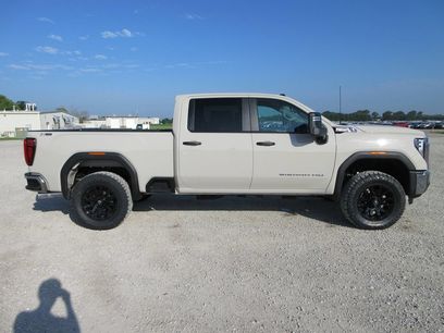 New 2026 GMC Sierra 2500 Pro