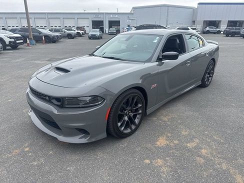 Used 2023 Dodge Charger Scat Pack w/ Plus Group image 3