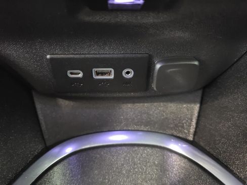 Used 2024 Chevrolet Malibu LT FWD image 23