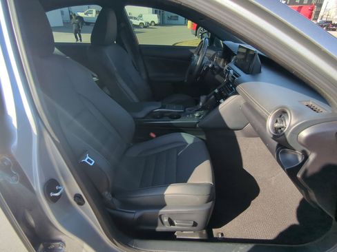 Used 2021 Lexus IS 350 F Sport image 29