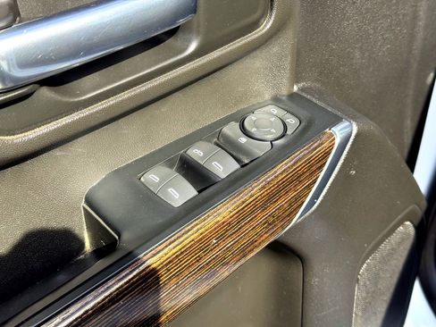 Used 2023 GMC Sierra 2500 SLE w/ SLE Convenience Package image 15