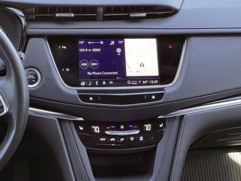 Certified 2024 Cadillac XT5 Premium Luxury w/ LPO, Floor Liner Package image 18