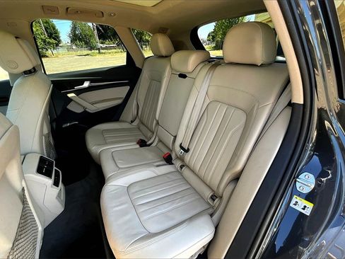 Used 2019 Audi Q5 2.0T Premium Plus w/ Premium Plus Package image 22
